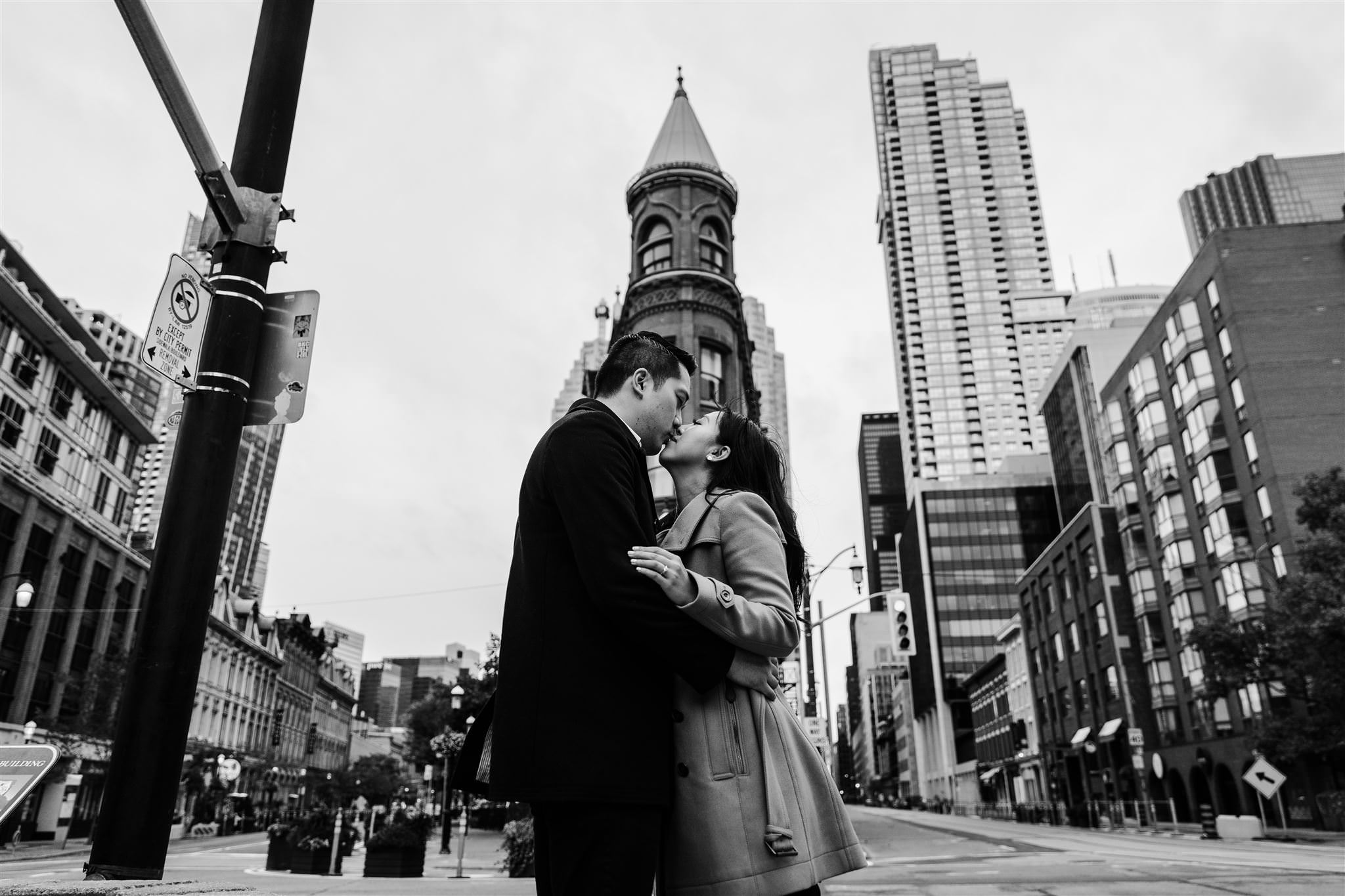 photography locations in toronto, st lawrence market wedding photos, st lawrence market engagement photos